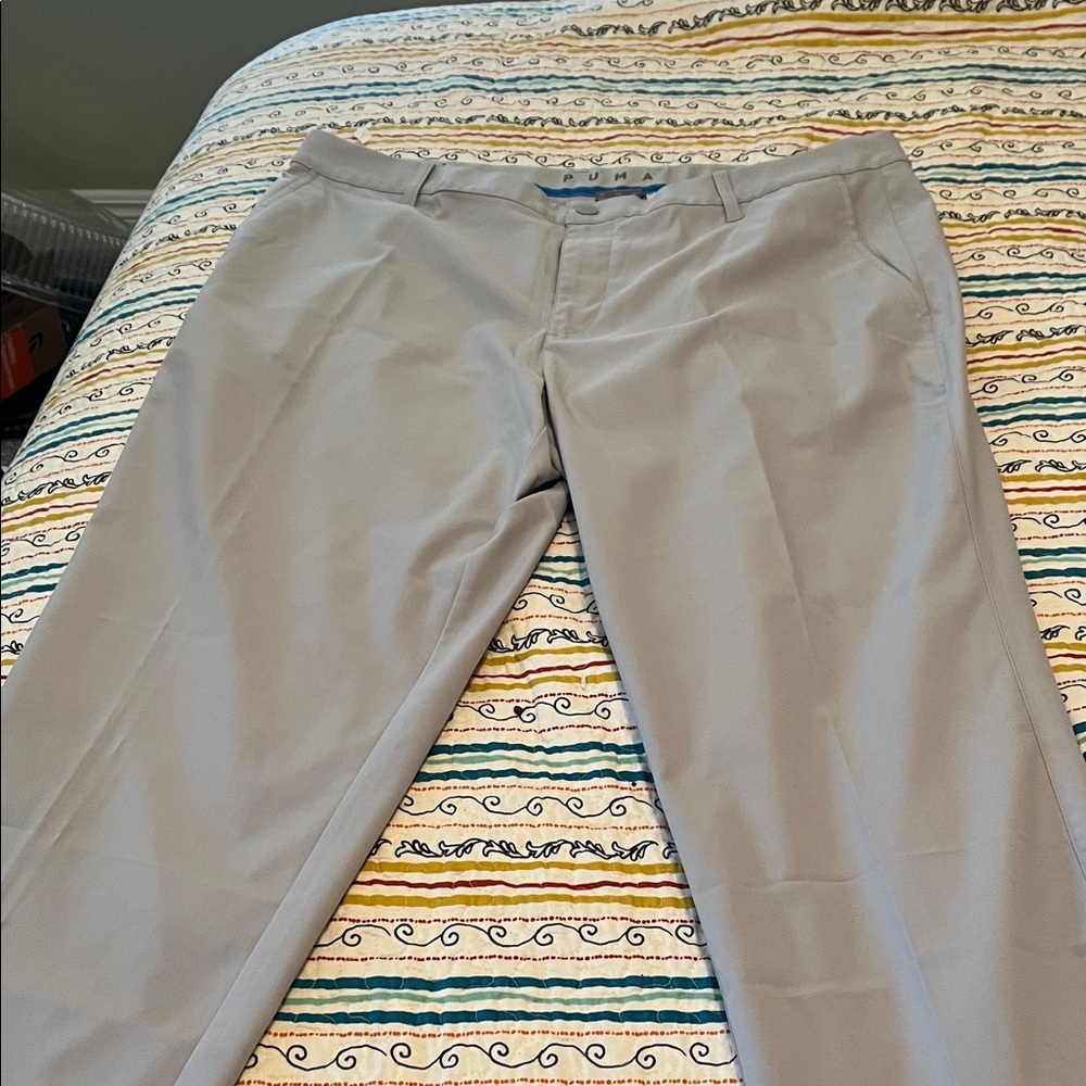 Puma Men's Light Gray Chinos